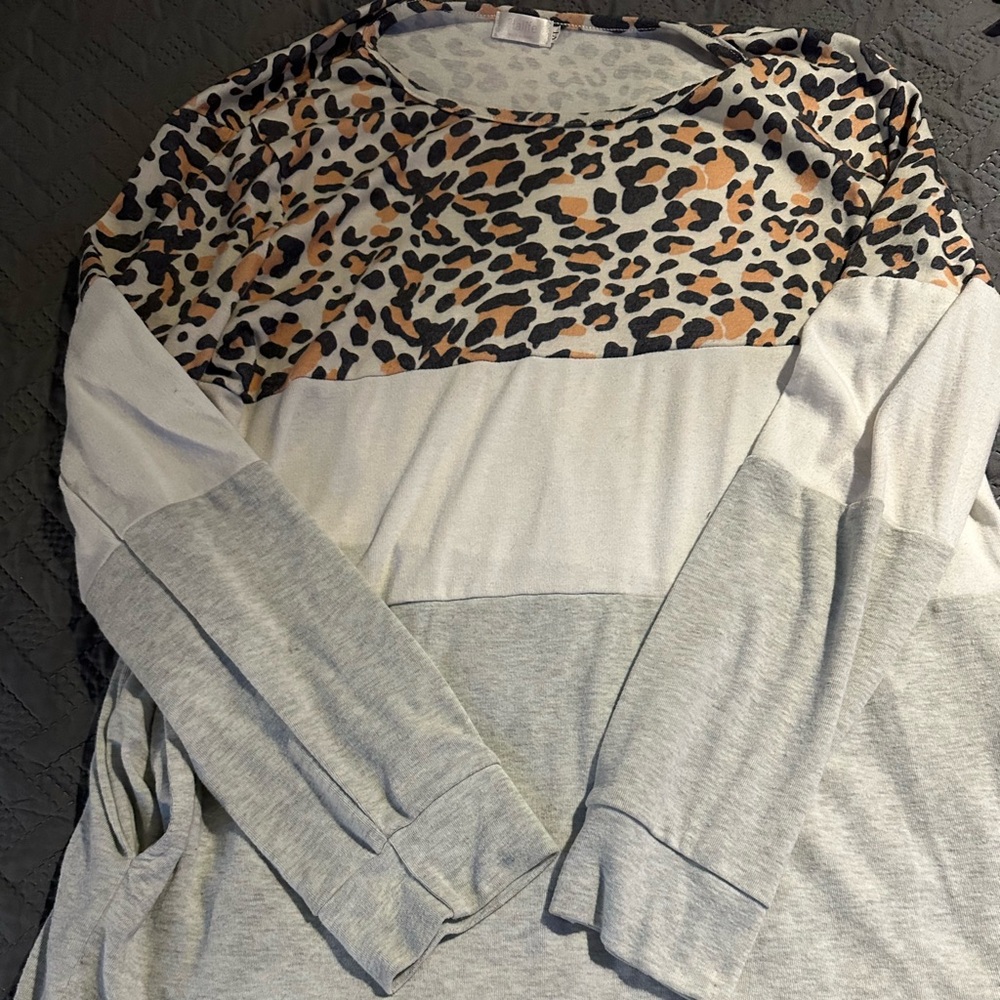 Women’s long Sleeve Shirt